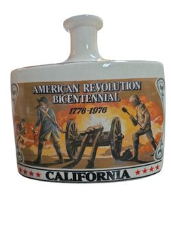 Vintage Decanter, American Revolution Bicentennial  California 