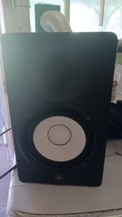Yamaha hs-5 studio monitor