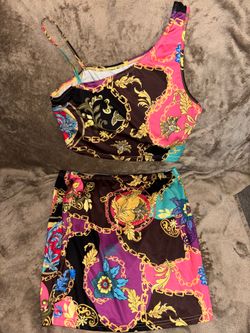 SHEIN 2-Piece Baroque & Gold Chain Link Print Set Size XL