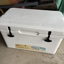Coho 55 Qt Cooler/ Ice Chest