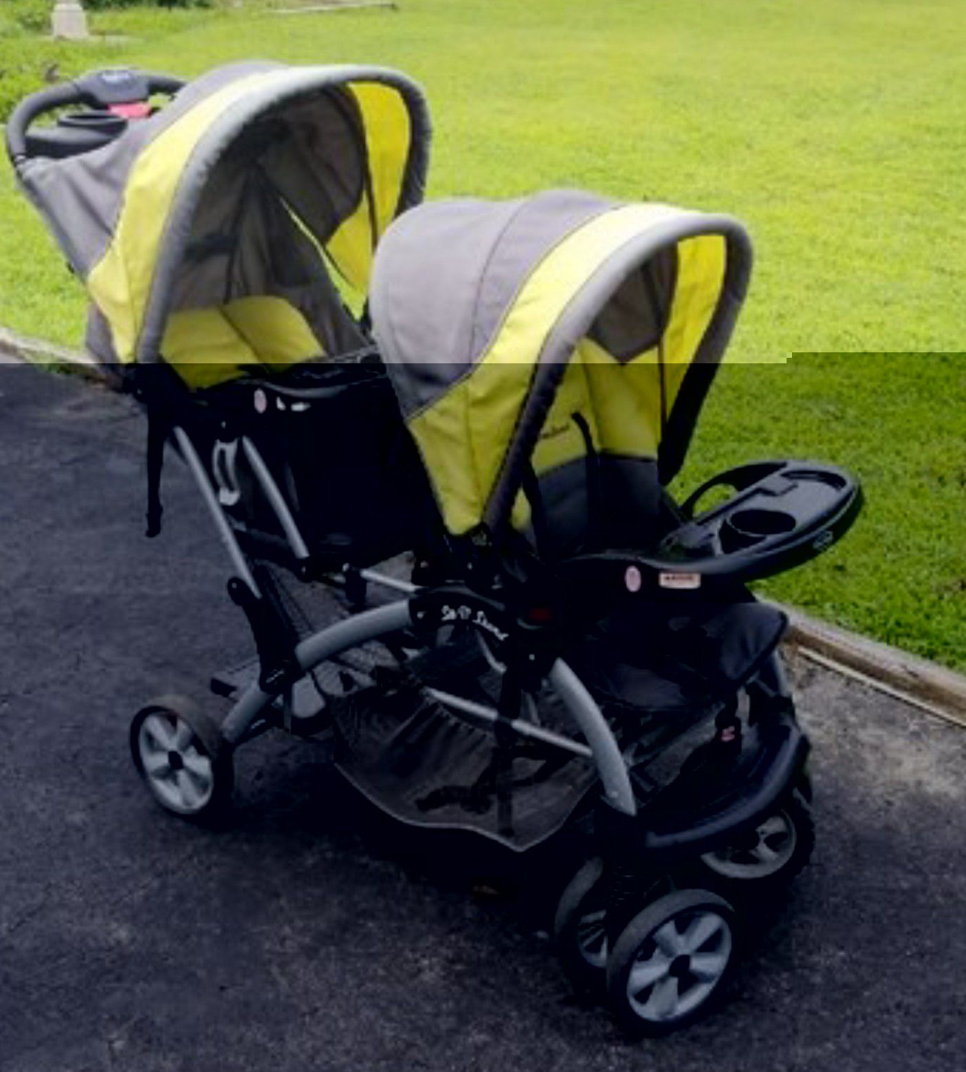 Babytrend double stroller