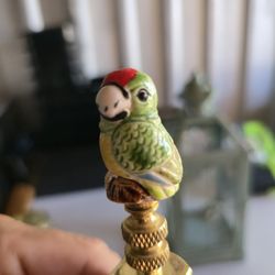 Vintage Ceramic Parrot Lamp Finial & Bulb Clip
​