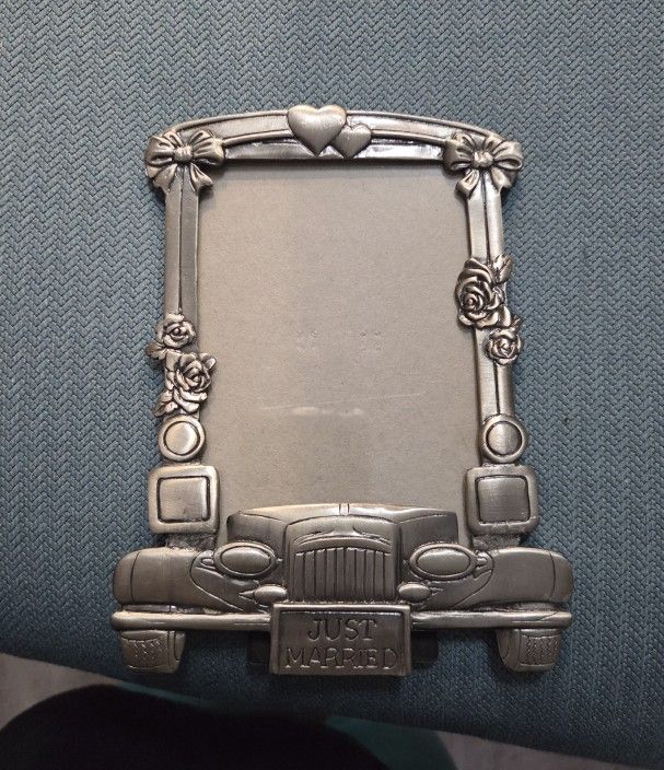 Pewter metal "Just Married" Frame with glass
