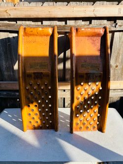 Pair of UR6500 Ultra‑Ramps (6,500 lb capacity)