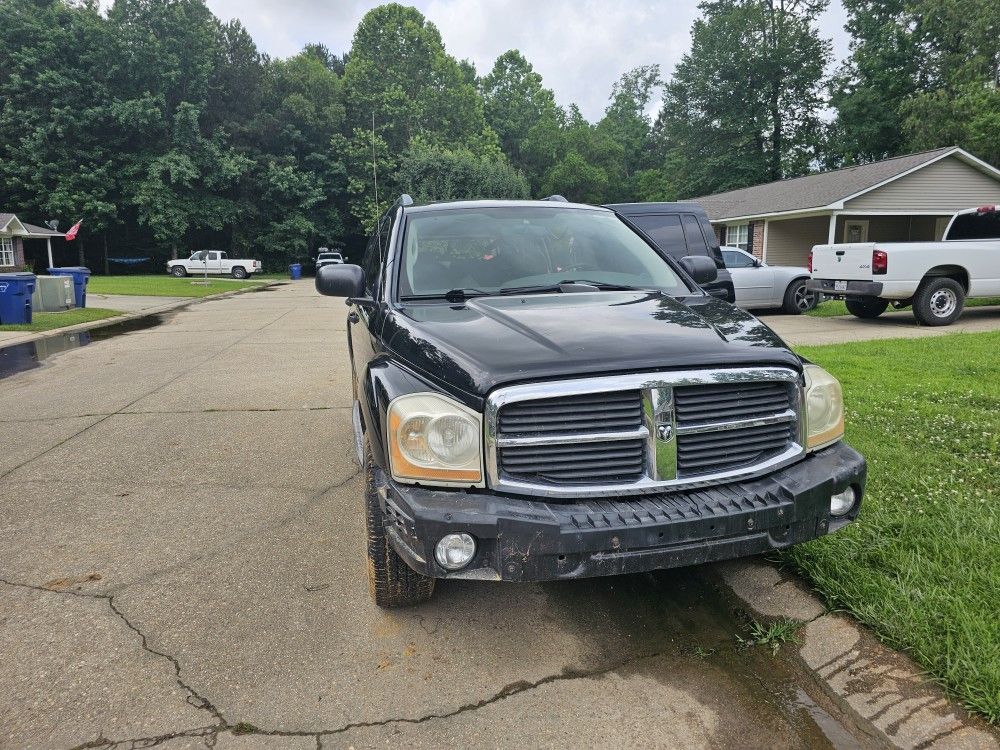2004 Dodge Durango