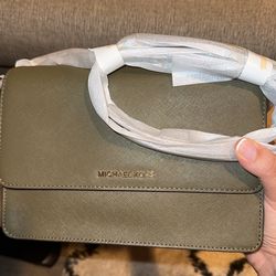 Michael Kors Daniela Saffiano Crossbody Bag