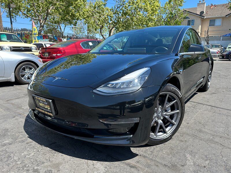 2019 Tesla Model 3 Standard Range Plus