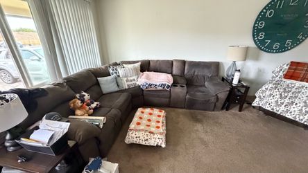 Blue cloth sectional couch