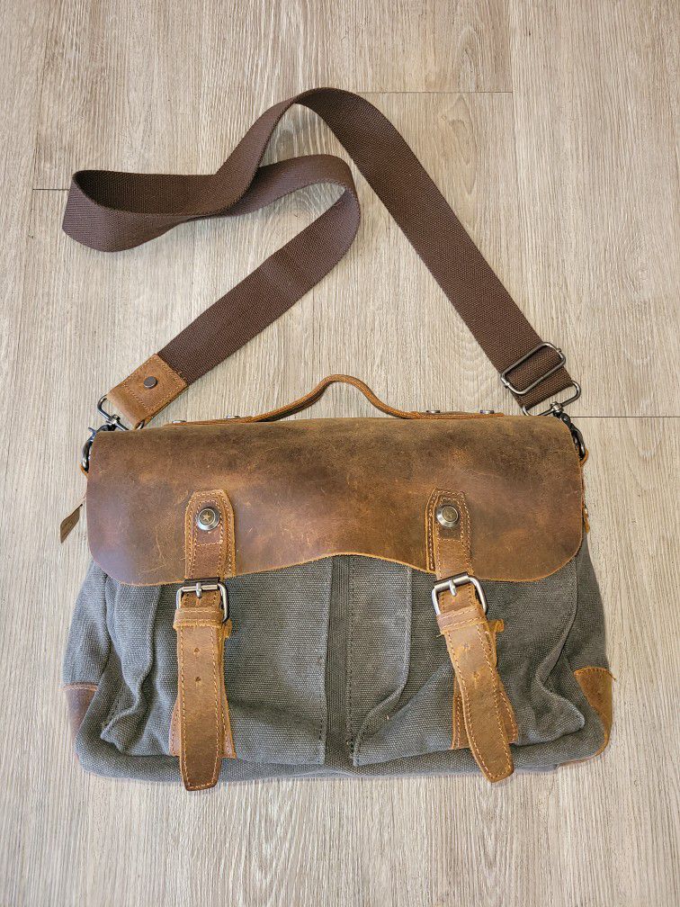 Vintage Leathet & Canvas Messenger Bag