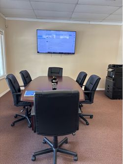 Conference table 6 chairs $275