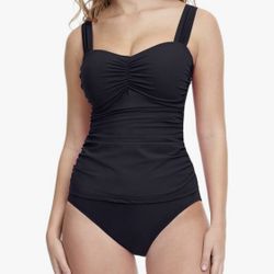 Gottex Tankini Size  38G Retails $98 Also will include 2 new Bikini Bottoms Size Large 