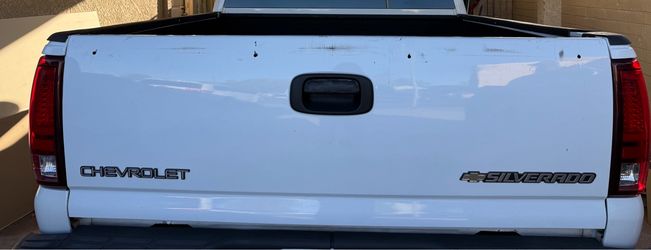 99-07 Chevy Silverado tailgate