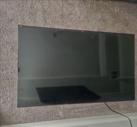 50" Hisense TV