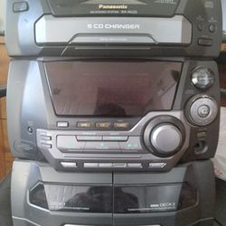 Panasonic CD Stereo System
