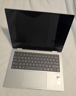 HP envy polystudio 14" 16gb ram    RAM instalada
16.0 GB
377 MB
.500GB
,AMD Ryzen 5 8640HS w/ Radeon 760M Graphics