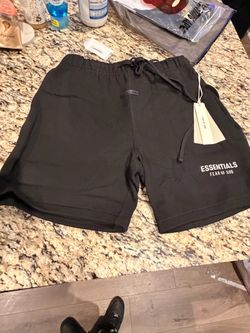 Essentials shorts , size - large