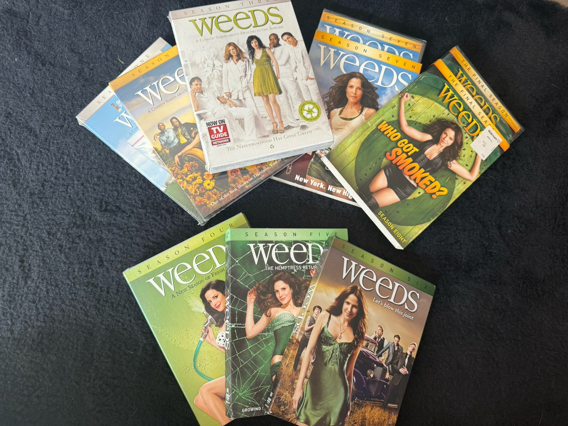 Weeds DVD Sets Entire Series Seasons 1-8