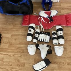 Karate/ Taekwondo Gear For Sale