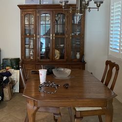 Pennsylvania House China Cabinet hutch