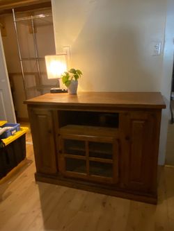 Tv stand