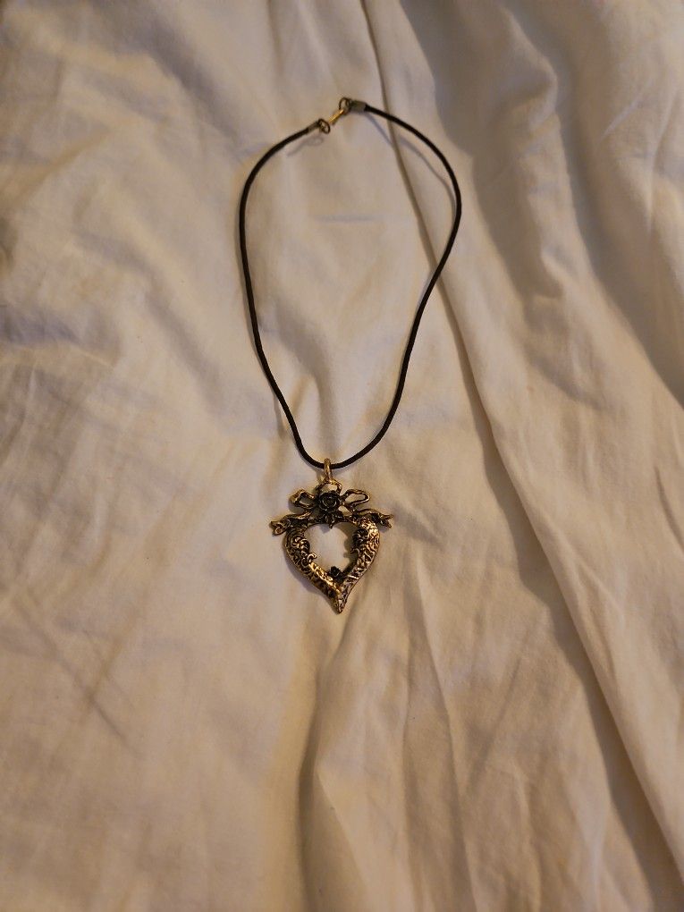 Heart Choker Necklace