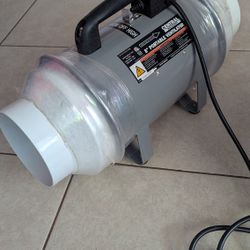 Portable Ventilator 8 Inch w/ 2 (8" to 6 Inch Reductors)