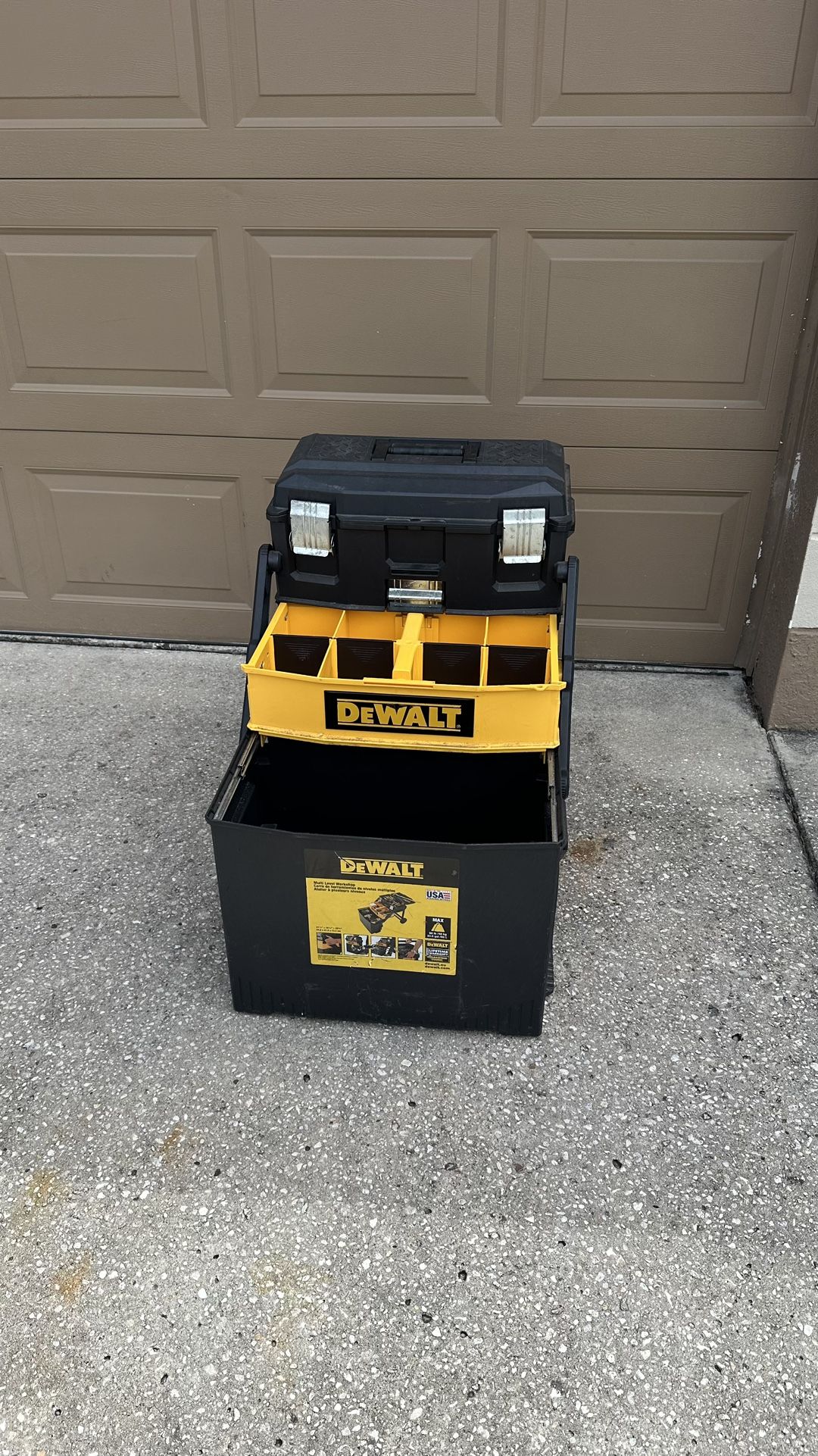 Dewalt 16 in. 4-in-1 Cantilever Tool Box Mobile Work Center Garage Job Site Home Car Truck