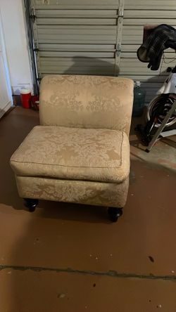 Elegant Feather (pair) Chairs