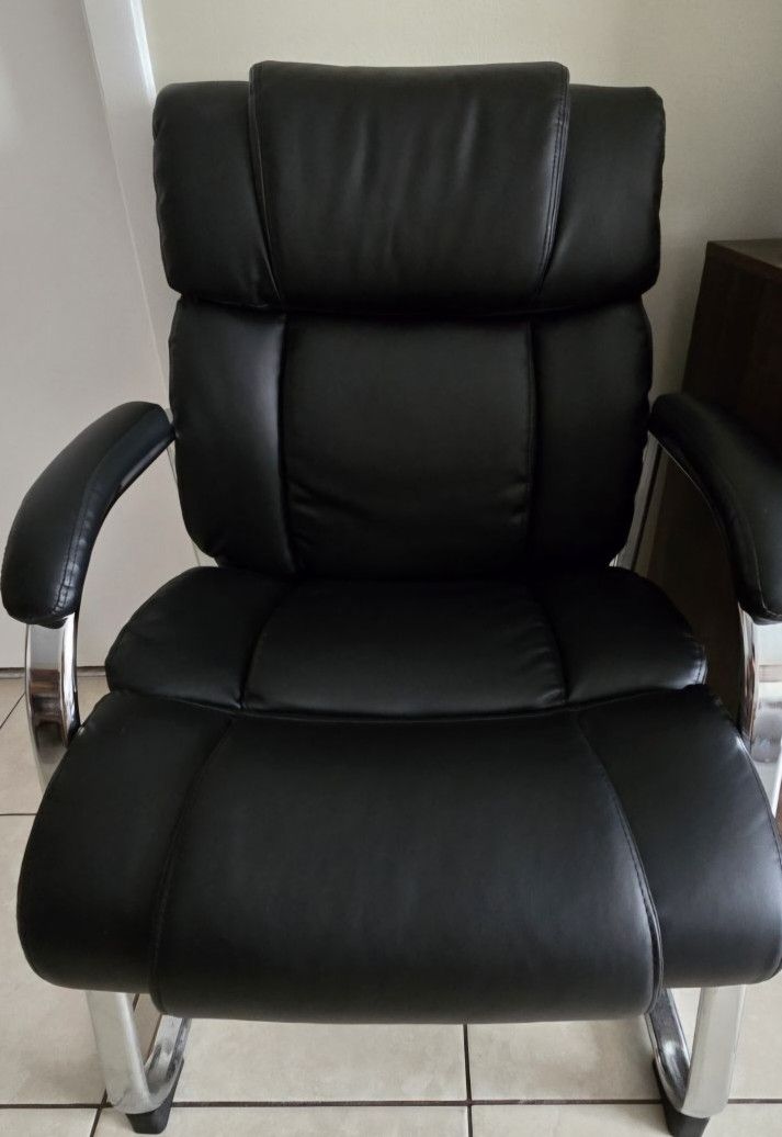 Staples Sonada Bonded Leather Chair