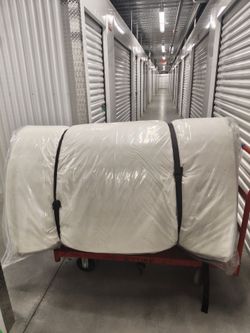 13 inch Queen size hybrid mattress