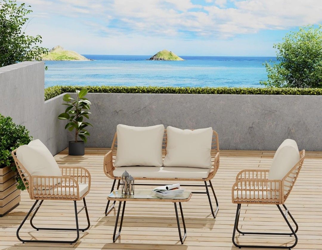 New 4pc Patio Furniture Set. 