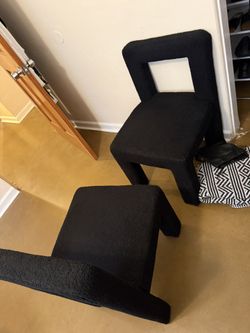 2 Chairs