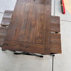 Indoor/out Door Table Set
