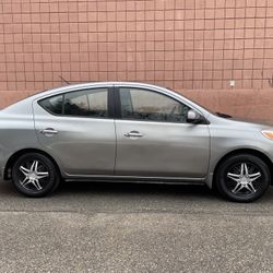 2012 Nissan Versa