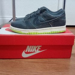 NIKE DUCKS HALLOWEEN 