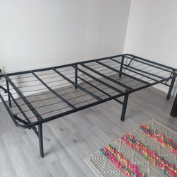Metal Foldable Twin Bed Frame