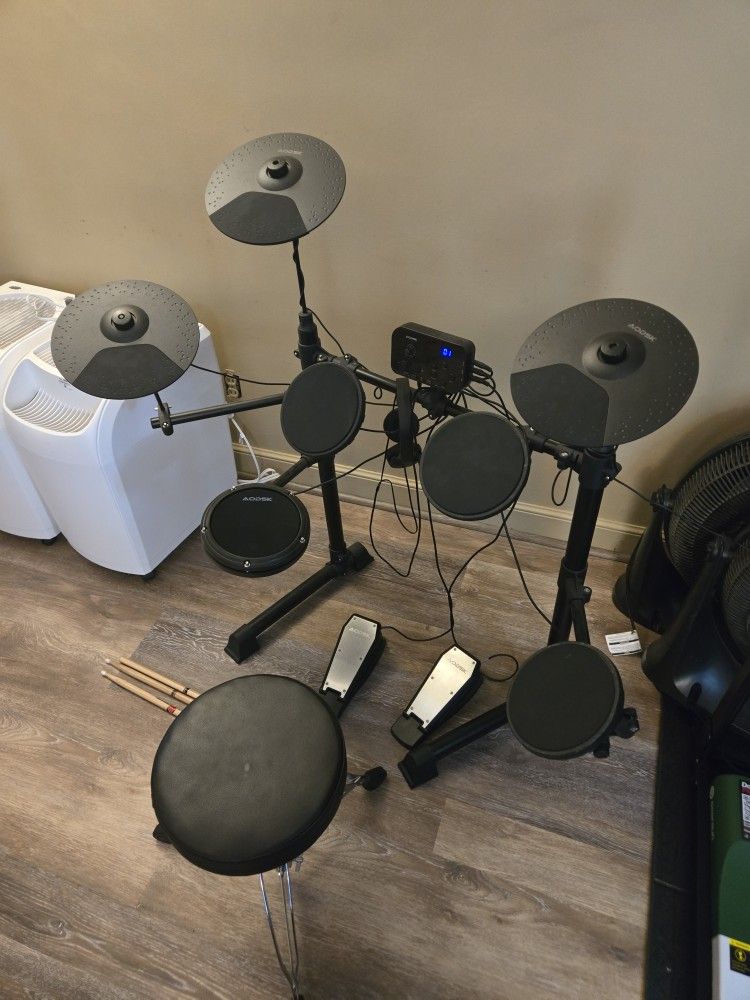 Electric Drum Set