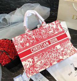 Dior bag