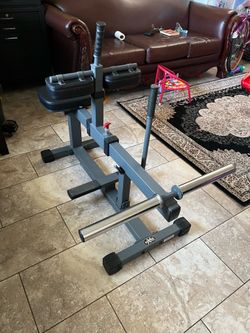 Xmark calf raise machine