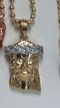 Gold plated necklace