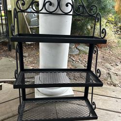 Metal 3 Tier Wall Shelf 27"Hx16"W6"D