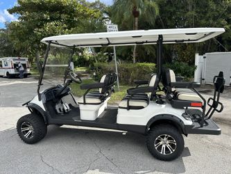 2022 ICON EV i60L Street Ready, Black & White Stripe Is Loaded