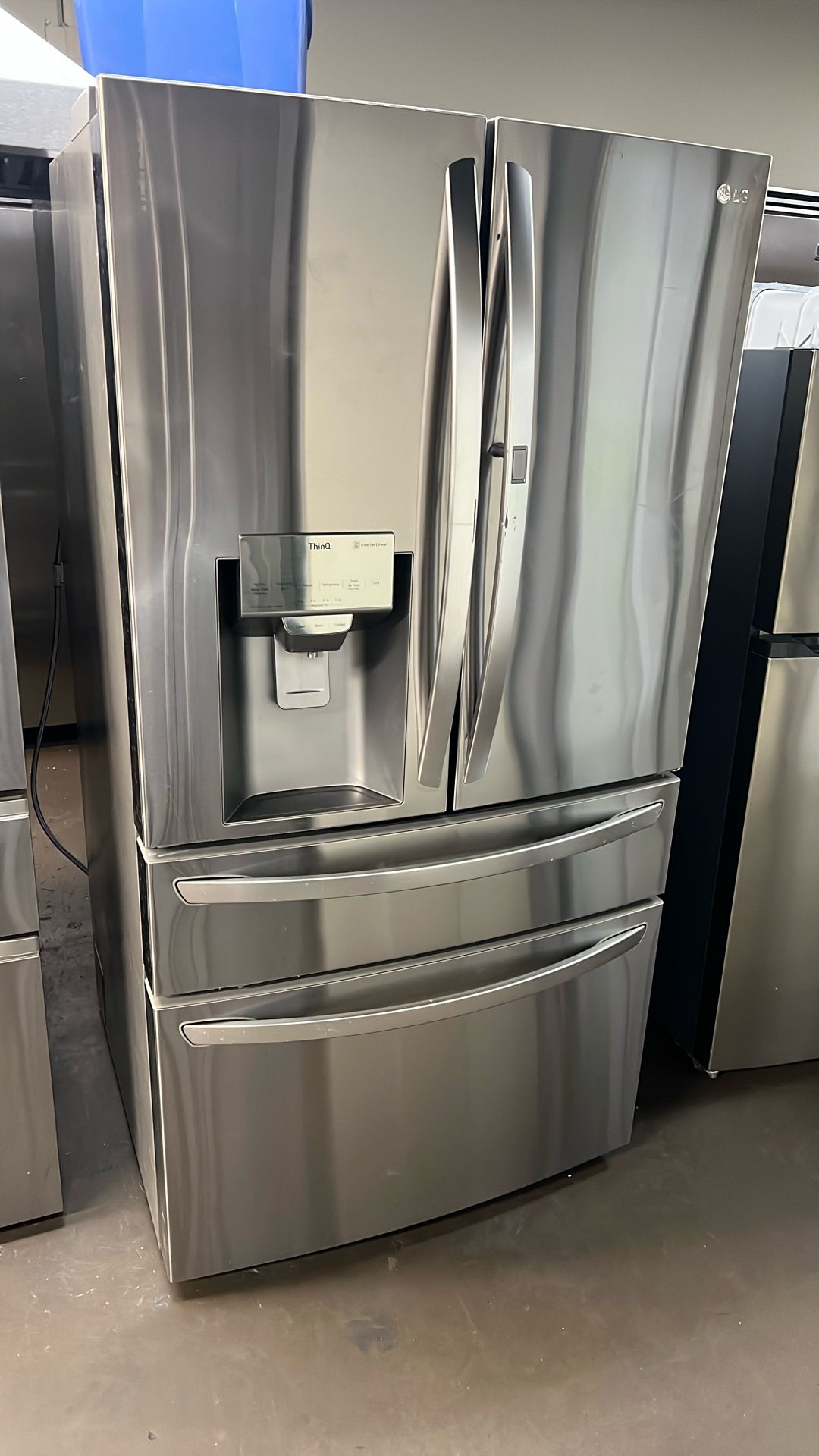 LG FOUR DOOR STAINLESS STEEL REFRIGERATOR DOOR IN DOOR