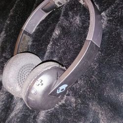 Skull Candy Bluetooth Headphones 