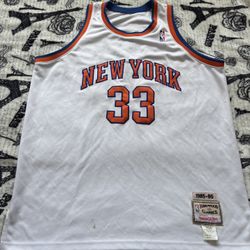 Mitchell & Ness Men's multi Top Size 54 #33  Ewing Made In USA