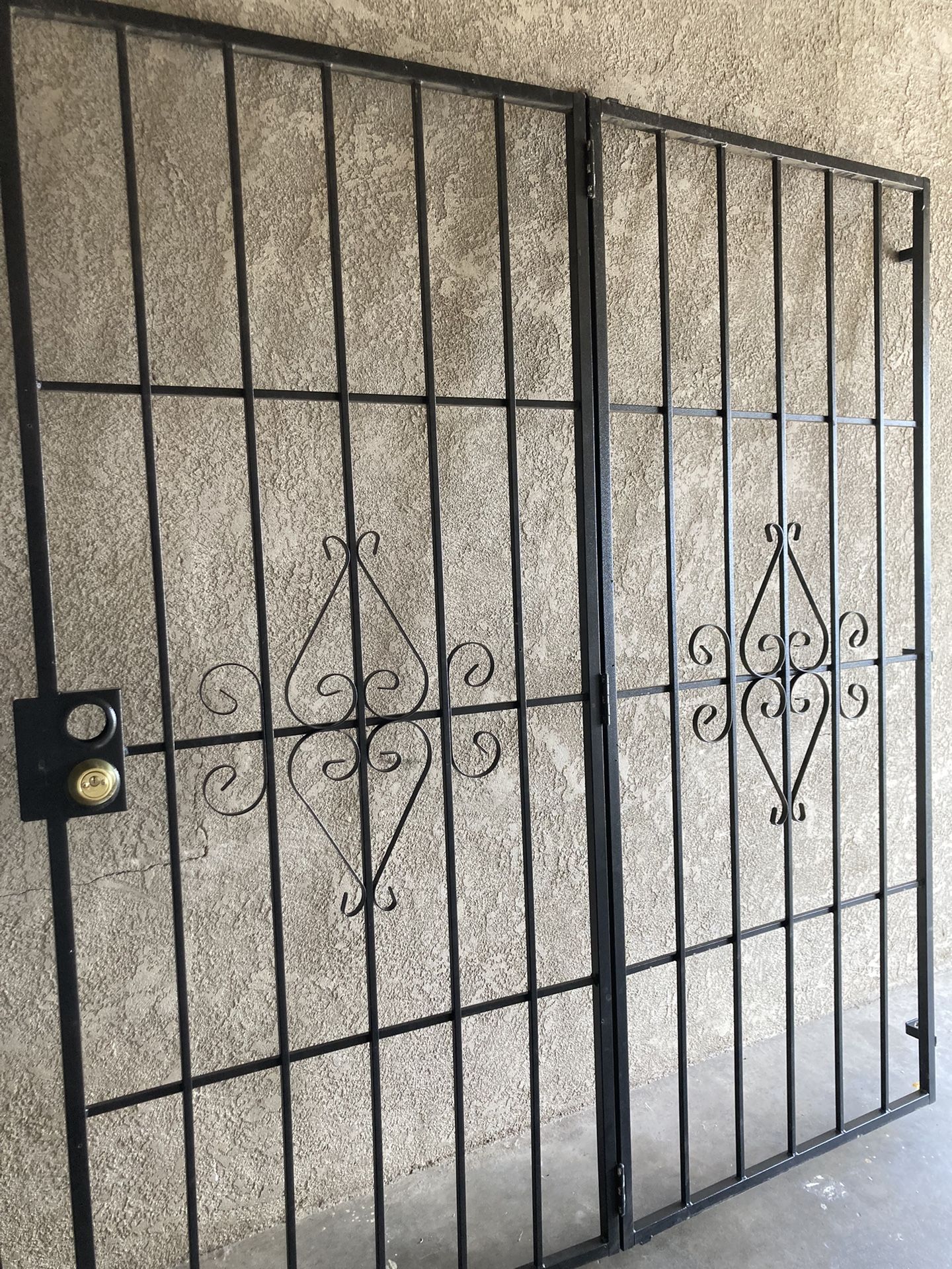 Puerta Doble De Seguridad