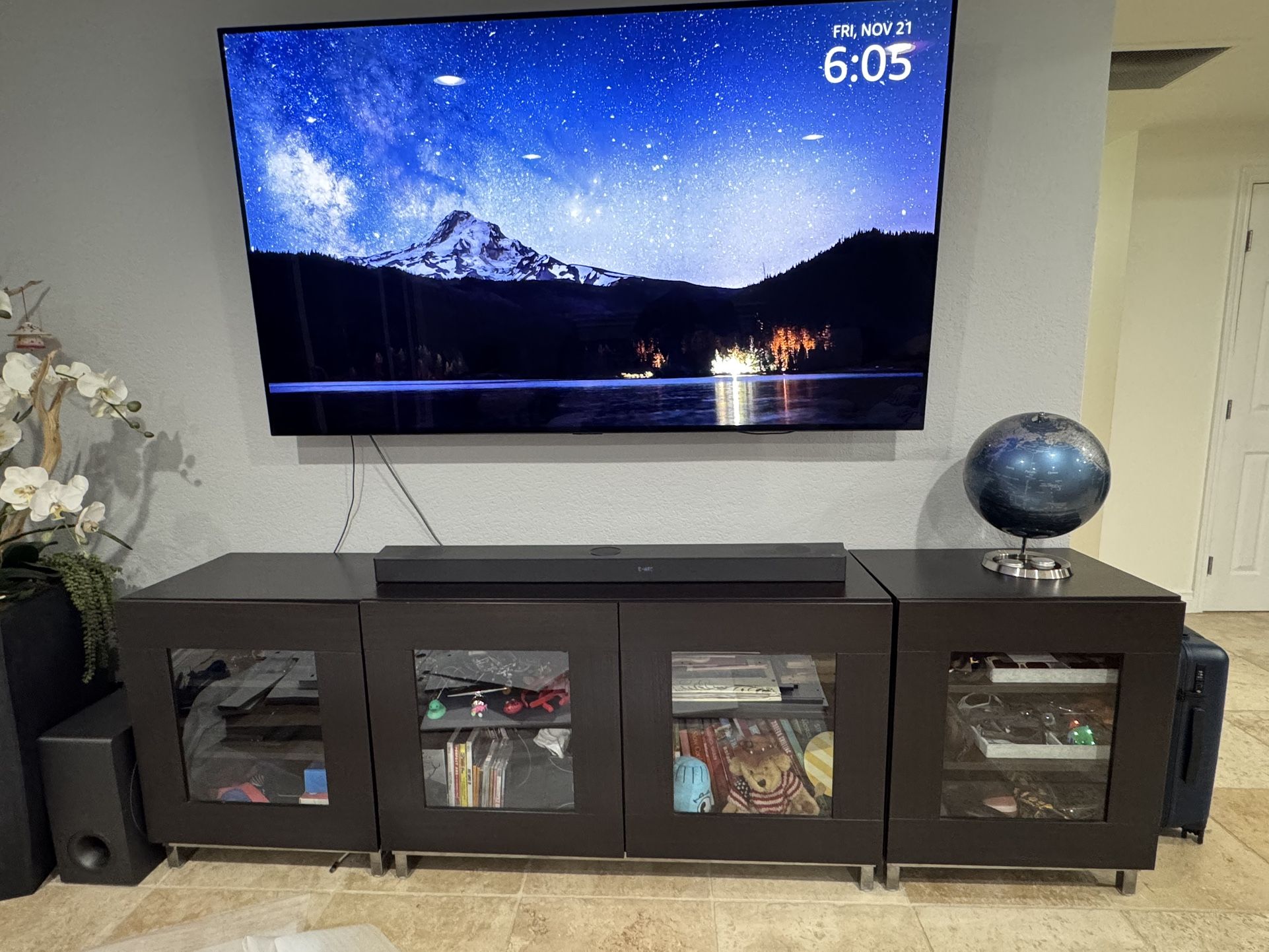 TV Entertainment Stand/Cabinet