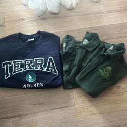 Terra Uniform Shirts & Sweatshirt Size 16-18