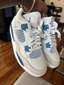 Jordan 4