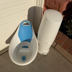 Diaper Pail And Baby bathtub